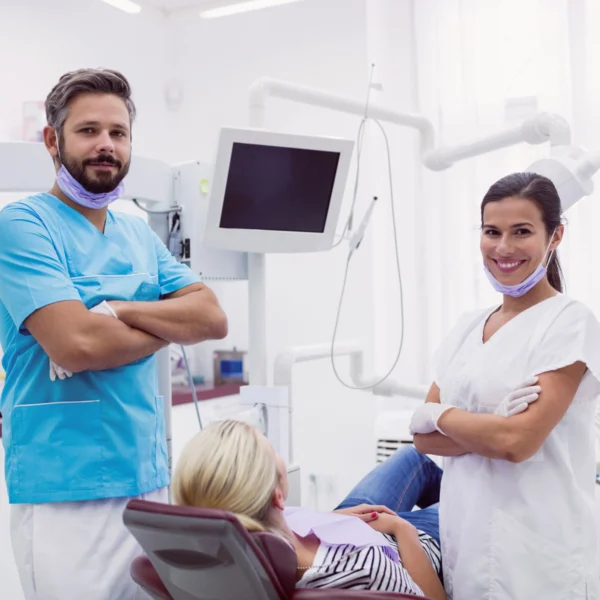 Scoatere fire dupa implant dentar